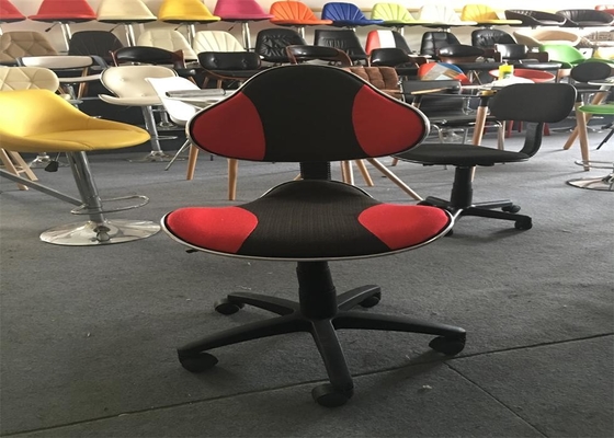 Шарнирное соединение и регулируемый стул офиса высоты, мода и стулья посадочных мест офиса простоты